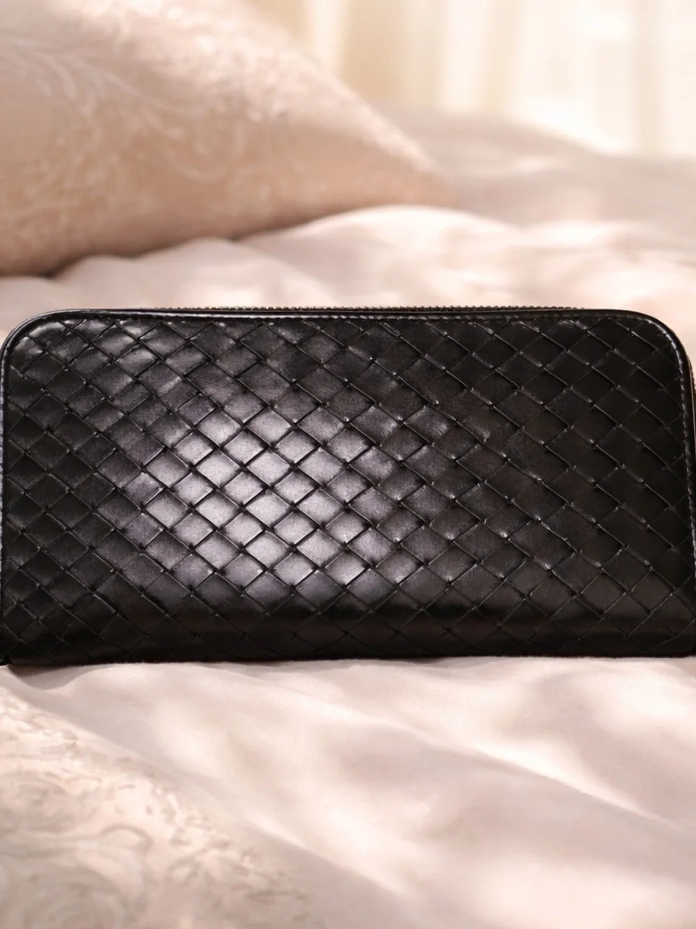 GORGEOUS VINTAGE BOTTEGA INTRECCIATO LONG VENETA NAPA LEATHER ZIPPERED WALLET - Picture 1 of 12